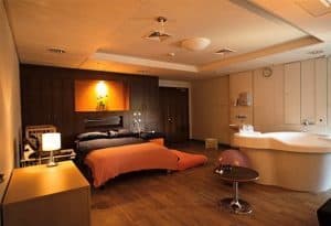 The birthing environment matters to all.